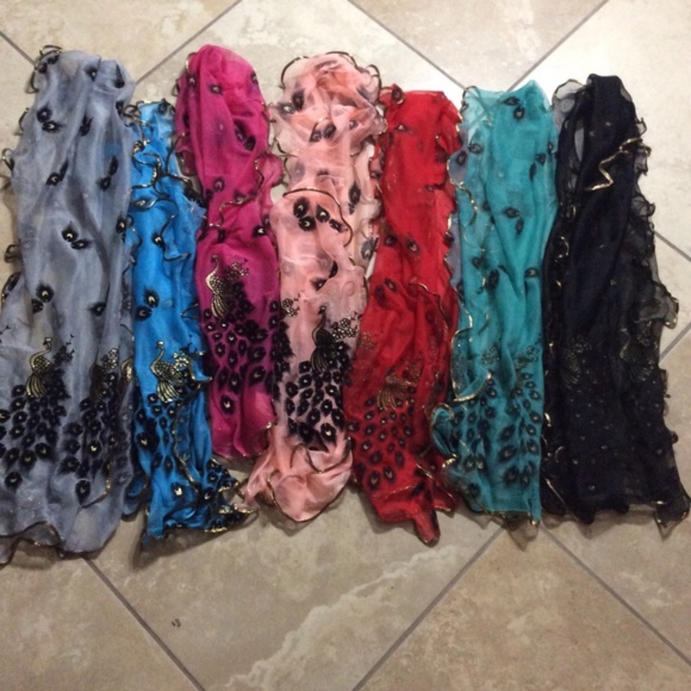 🍒 1PC BLACK PEACOCK EMBROIDERED LONG SCARF GOLD - Picture 3 of 4